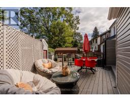 5 Hemlock Avenue, Toronto, ON M4L3E9 Photo 34