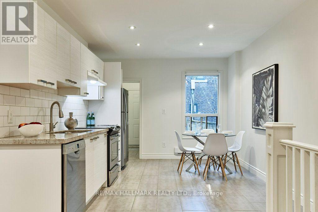 95 BROWNING AVENUE - 9