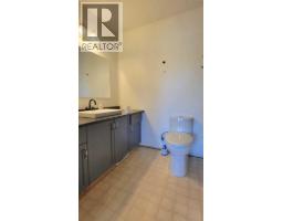 9810 102 Avenue, Sexsmith, AB T0H3C0 Photo 10