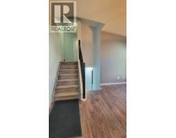 9810 102 Avenue, Sexsmith, AB T0H3C0 Photo 7