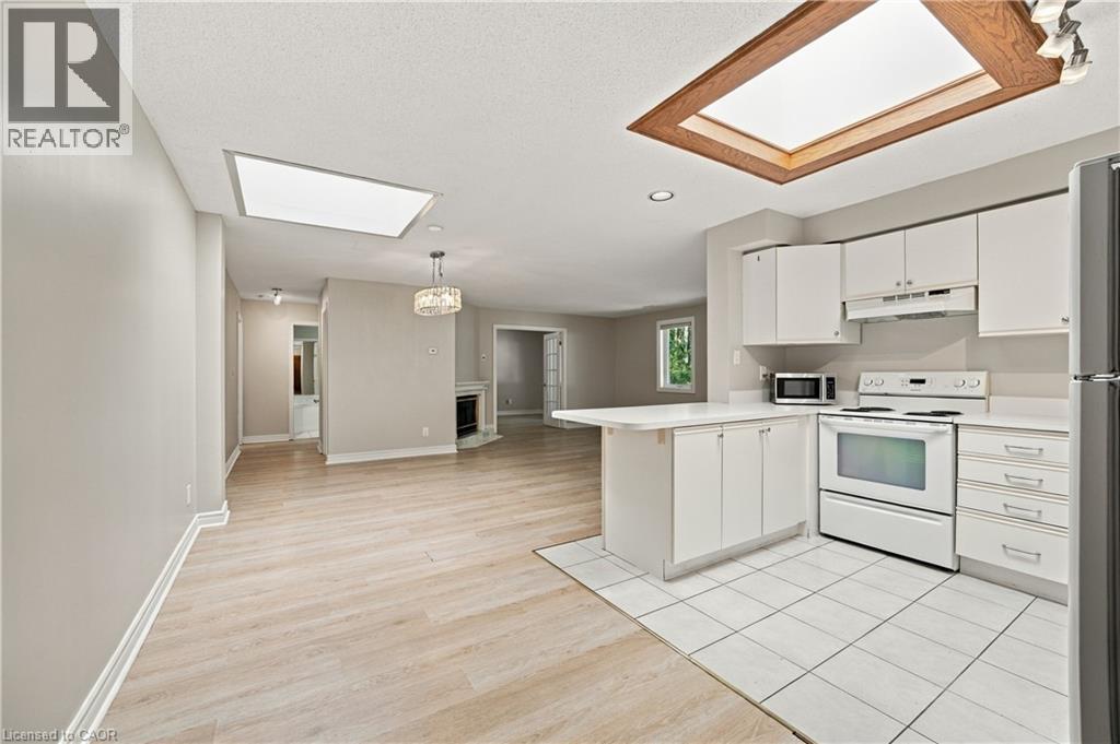 469 WILSON Street E Unit# 205, Hamilton — photo 5
