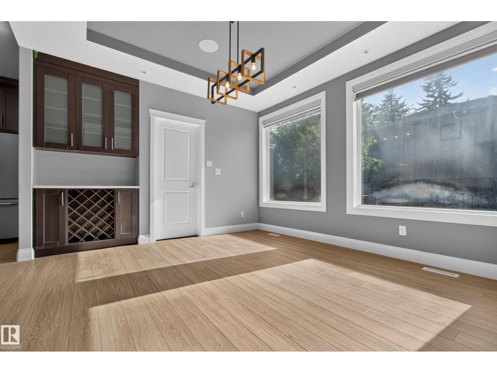 11167 62 AV NW - 22