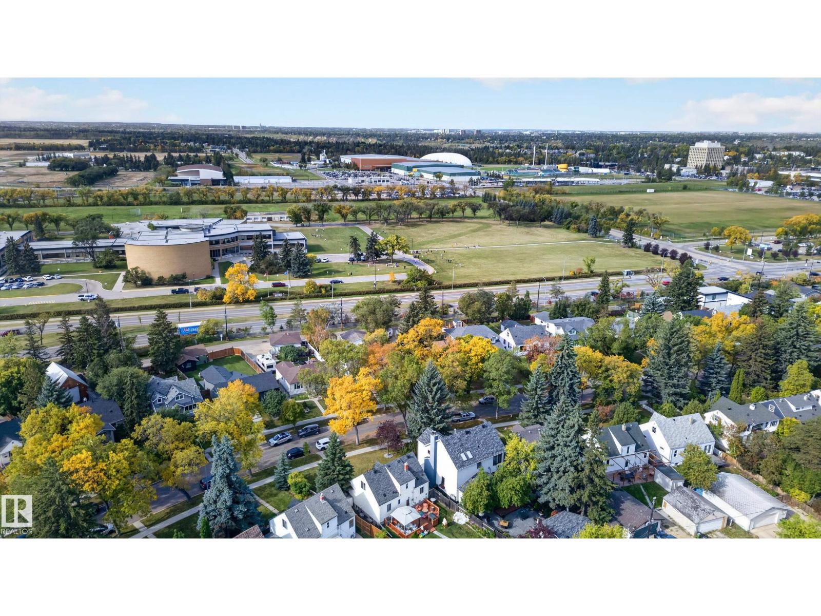 11167 62 AV NW - 71
