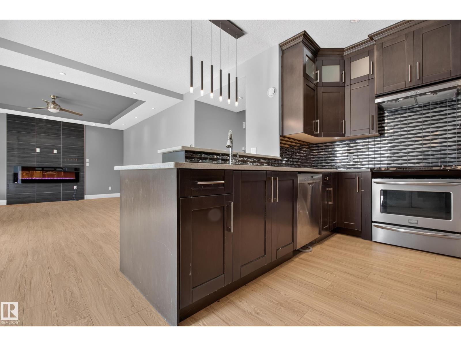 11167 62 AV NW - 27