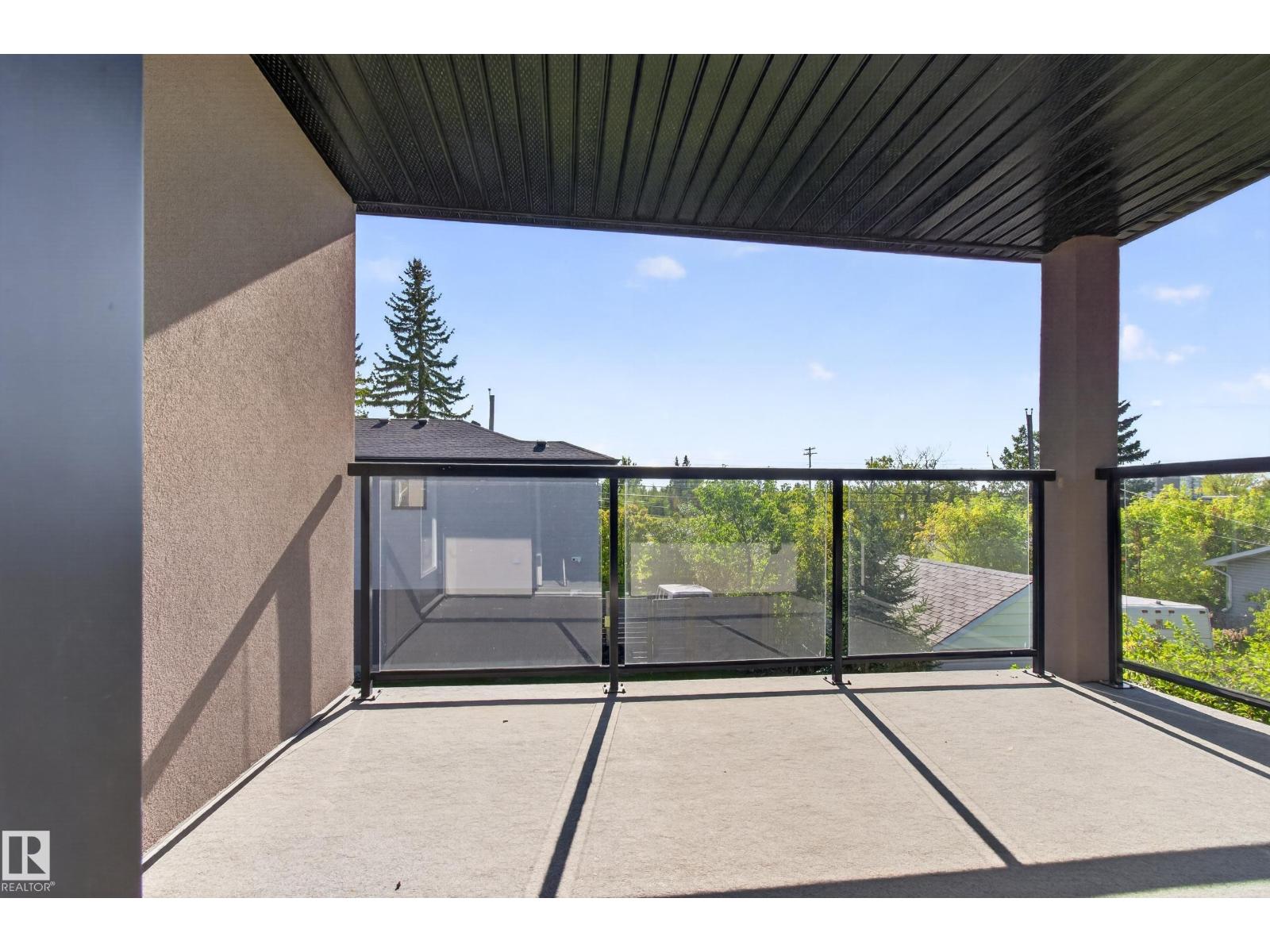 11167 62 AV NW - 47