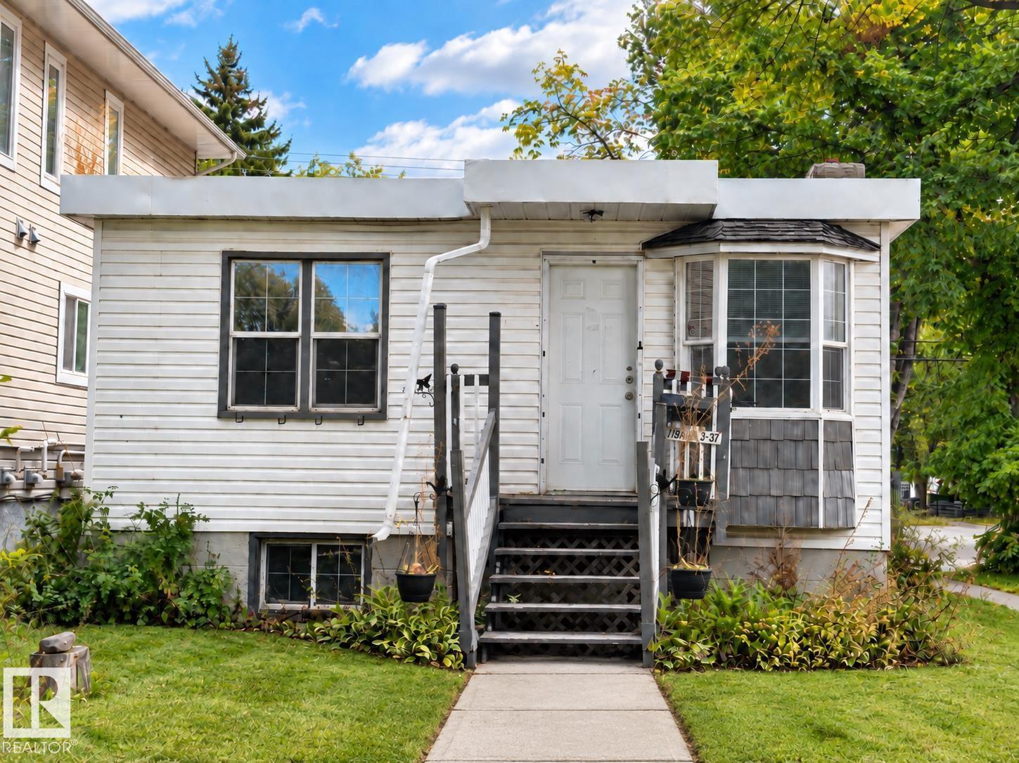 11901 63 ST NW - 1