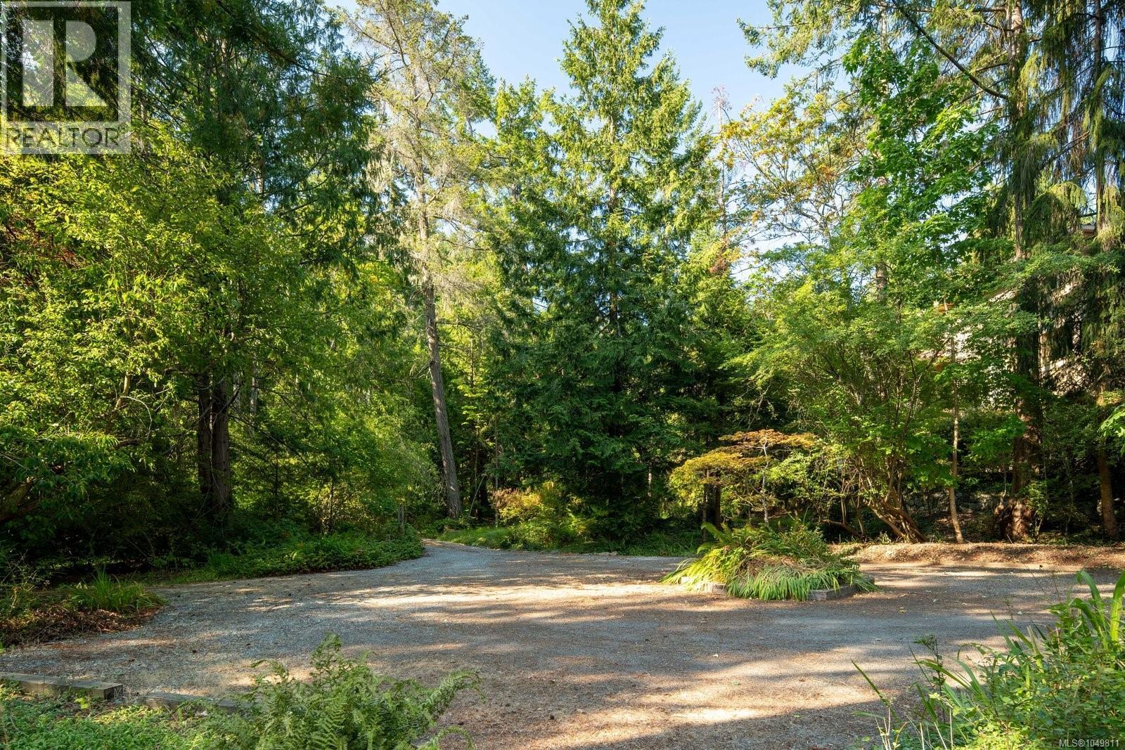 389 Moses Point Rd - 41