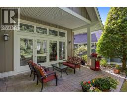 62 5251 Island Hwy W, Qualicum Beach, BC V9K1S8 Photo 12