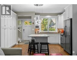 Kitchen - 62 5251 Island Hwy W, Qualicum Beach, BC V9K1S8 Photo 6