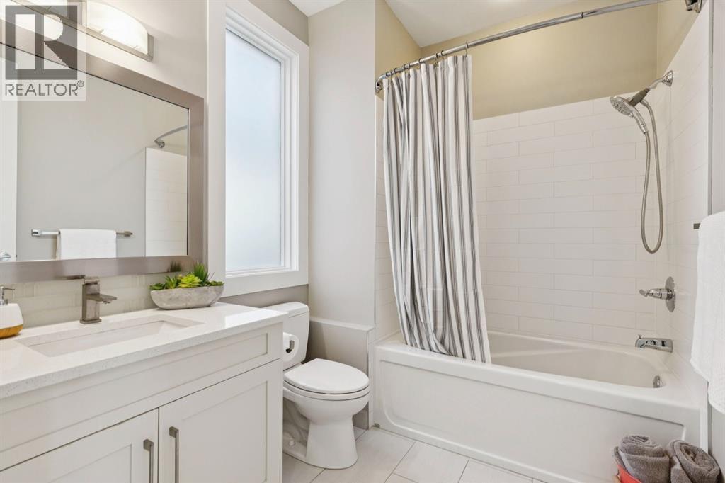 4929 21 Street SW - photo 37