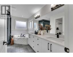 247 Coopers Cove Sw, Airdrie, AB T4B4C3 Photo 25