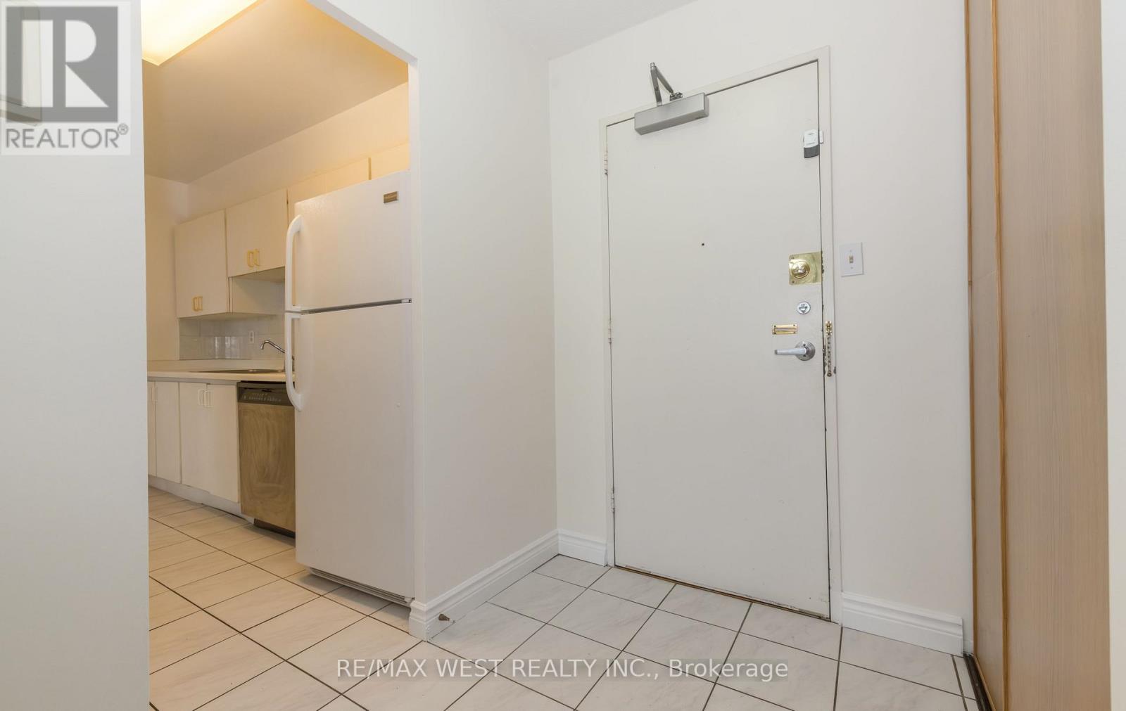 1503 - 85 EMMETT AVENUE, Toronto (Mount Dennis) — photo 5