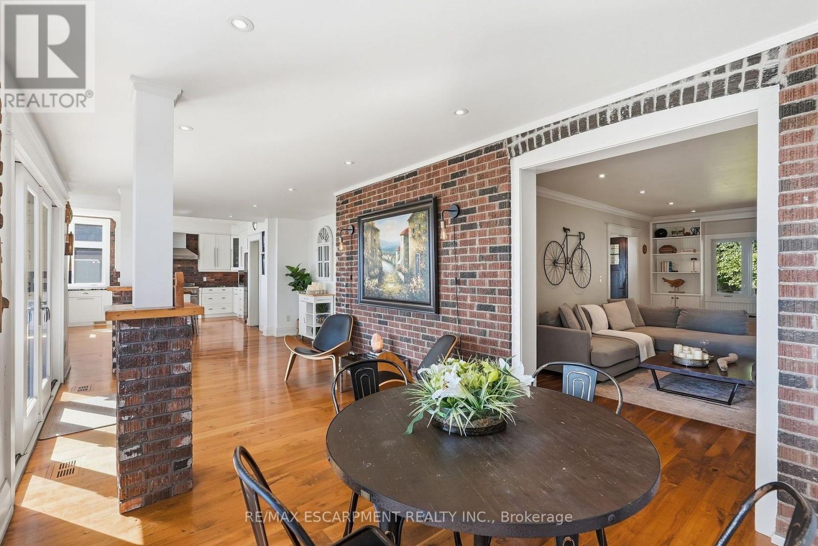 54 CUMBERLAND DRIVE - 15