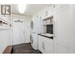 54 Cumberland Drive, Mississauga, ON L5G3M8 Photo 22