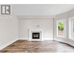 7299 Waldorf Way, Mississauga, ON L5N7P7 Photo 12