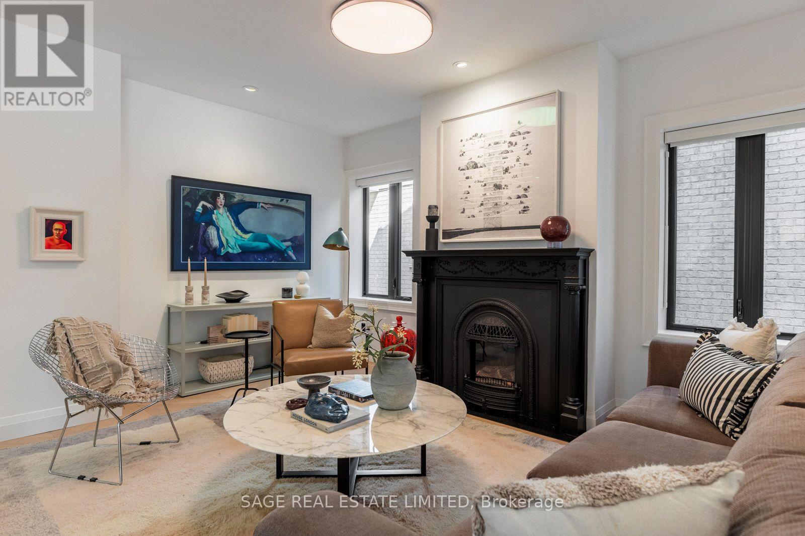 6 WESTROSE AVENUE, Toronto (Kingsway South) — photo 8