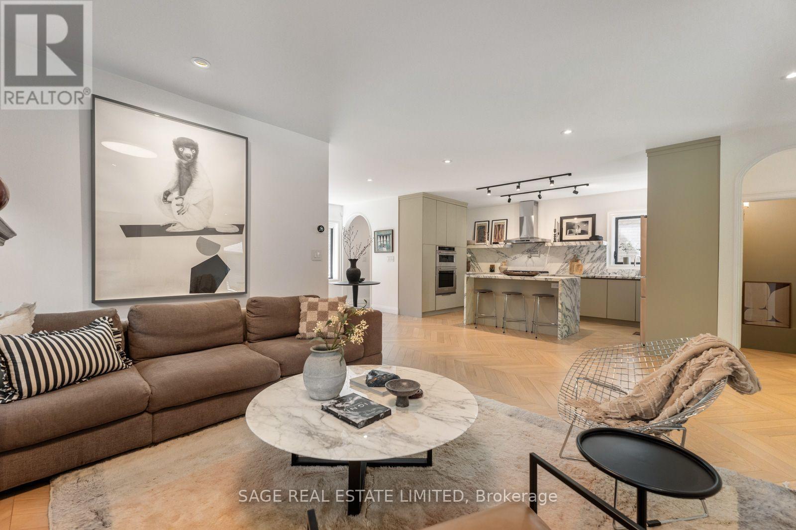 6 WESTROSE AVENUE, Toronto (Kingsway South) — photo 9