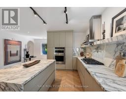 6 Westrose Avenue, Toronto, ON M8X2A1 Photo 14