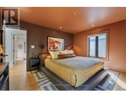 6 Westrose Avenue, Toronto, ON M8X2A1 Photo 24