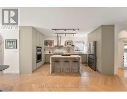 Dining room - 6 Westrose Avenue, Toronto, ON M8X2A1 Photo 6