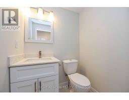 903 Blyleven Boulevard, Mississauga, ON L5V2J3 Photo 13
