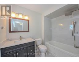 903 Blyleven Boulevard, Mississauga, ON L5V2J3 Photo 19