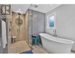 2233 Oneida Crescent, Mississauga, ON L5C1V7 Photo 18