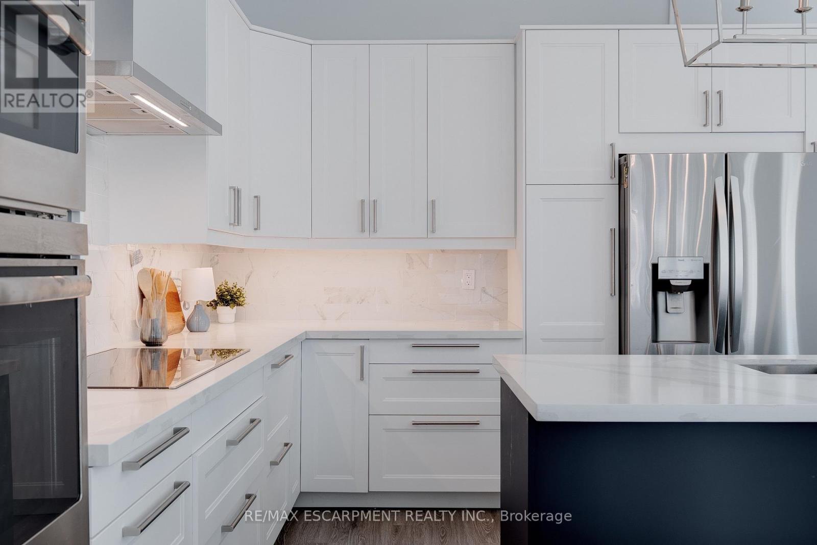 296 KENT CRESCENT, Burlington (Appleby) — photo 32