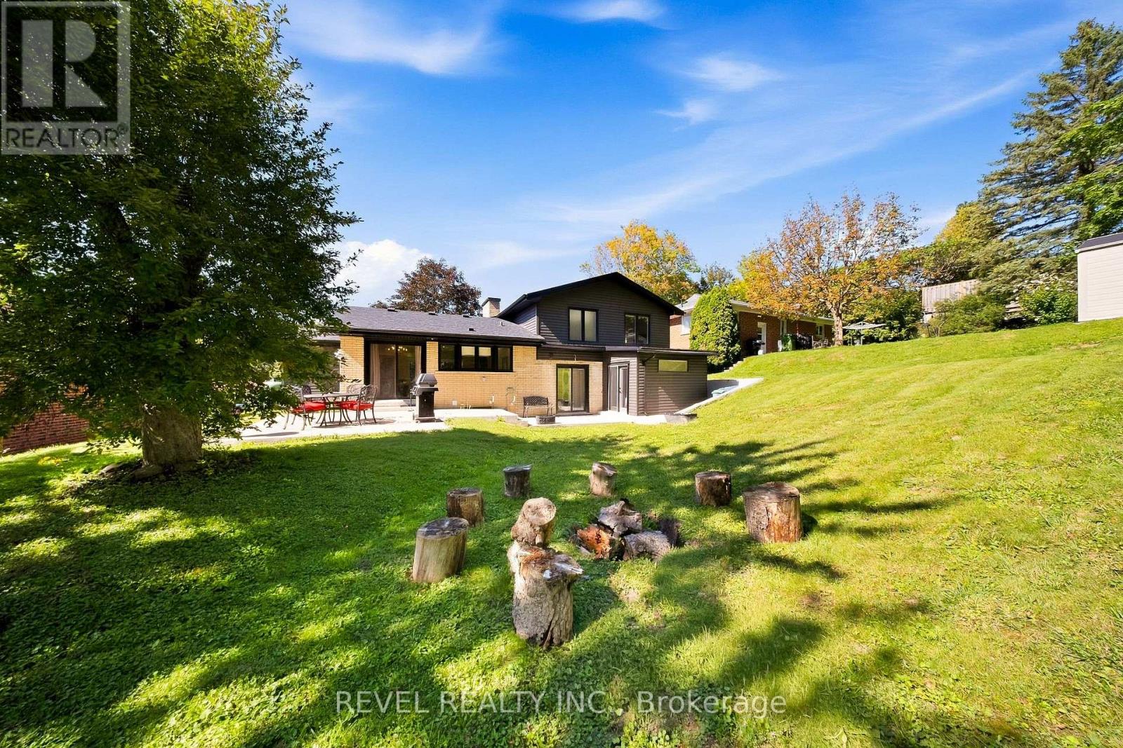 222 ALBERT STREET - 34
