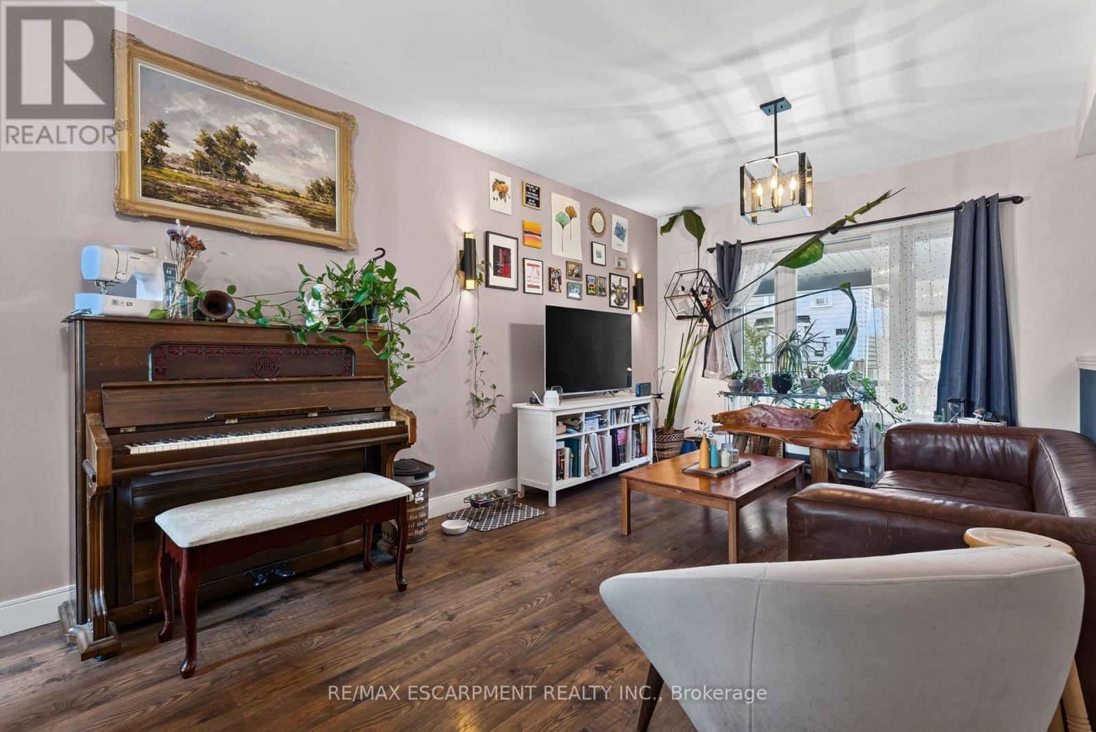 29 SHAW STREET - 8