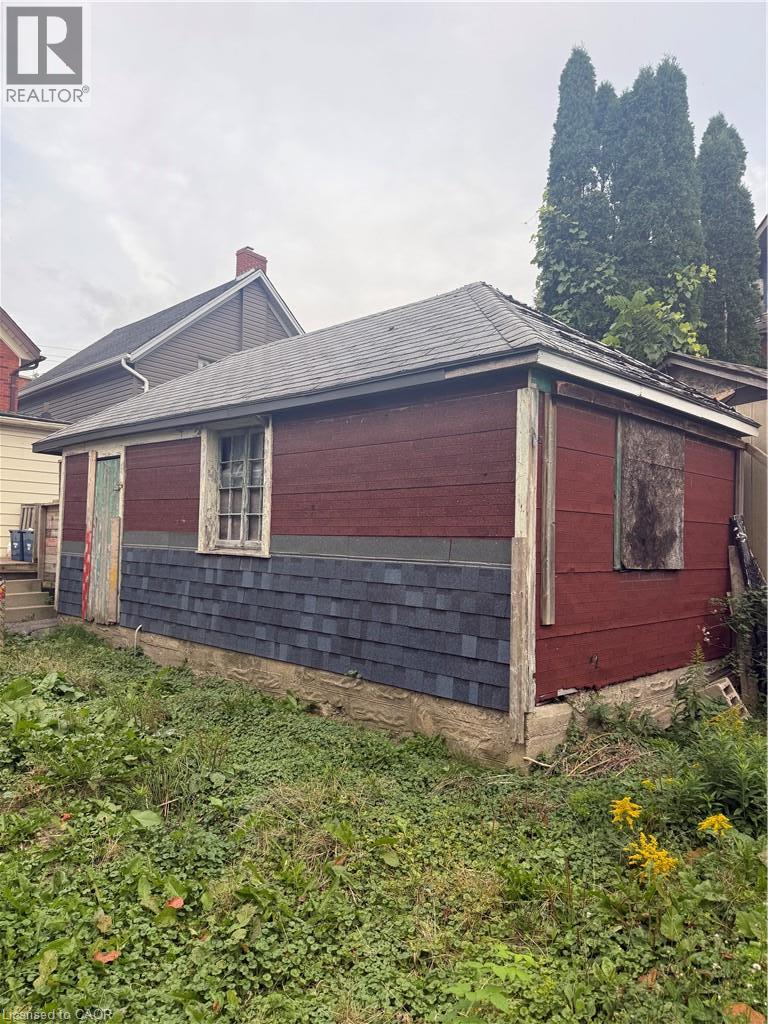 429 PARK Street - 4