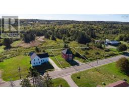 2008 Highway 1, Church Point, NS B0W1M0 Photo 37