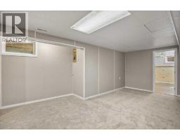 5330 42a Avenue, Red Deer, AB T4N3A6 Photo 15