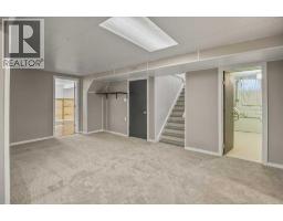 5330 42a Avenue, Red Deer, AB T4N3A6 Photo 16