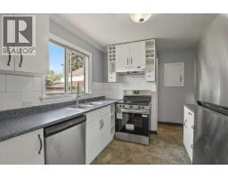 3pc Bathroom - 5330 42a Avenue, Red Deer, AB T4N3A6 Photo 7