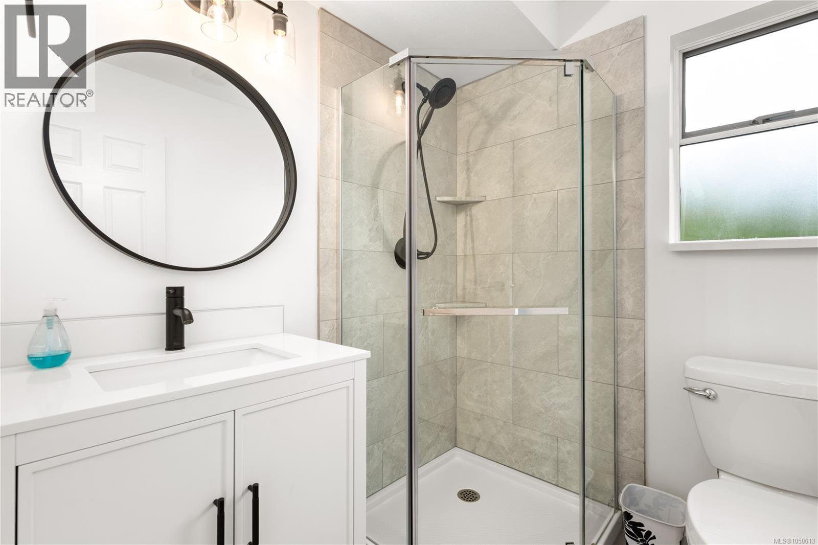 8108 Southwind Dr - Image 27