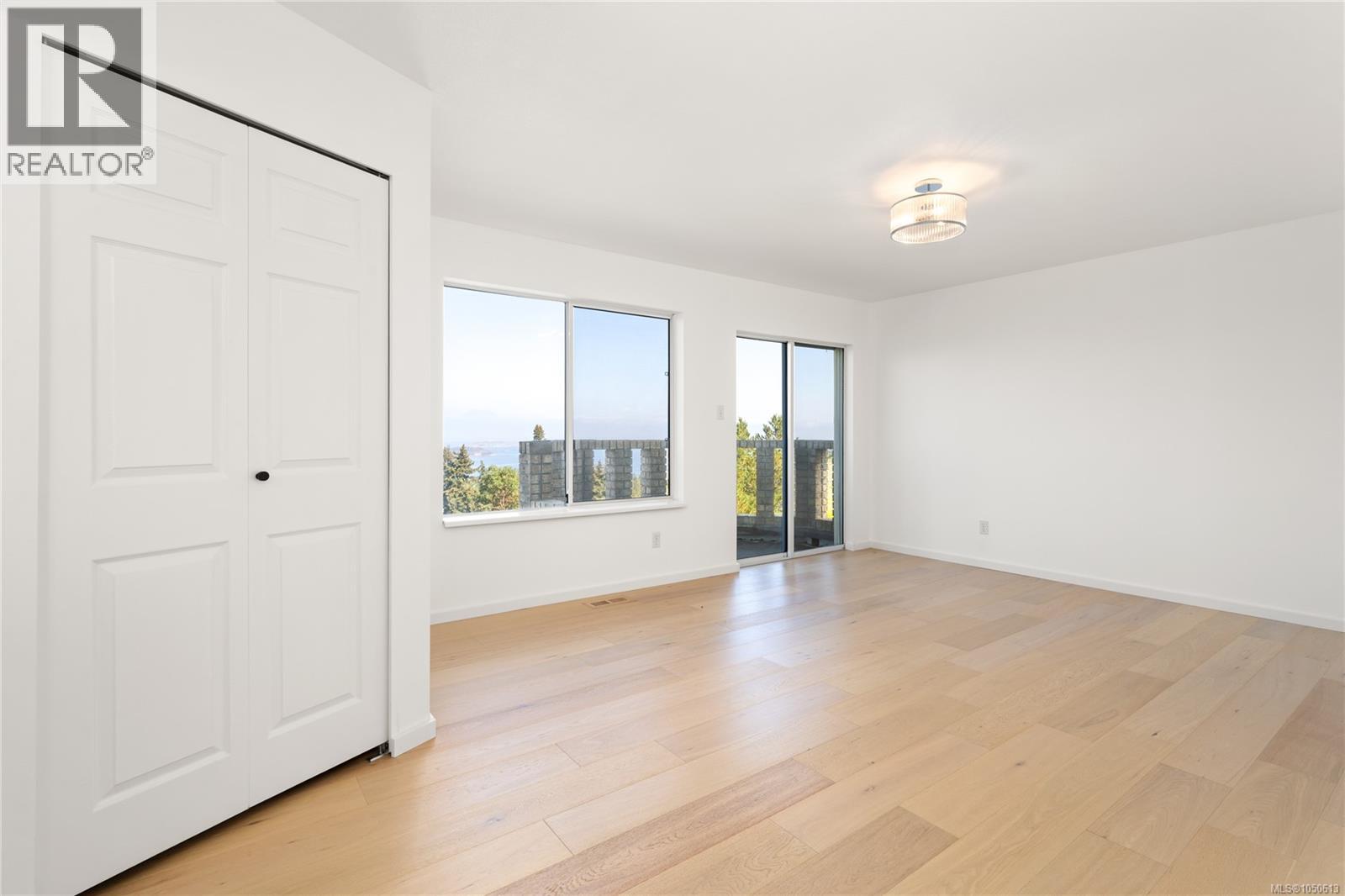 8108 Southwind Dr - Image 33