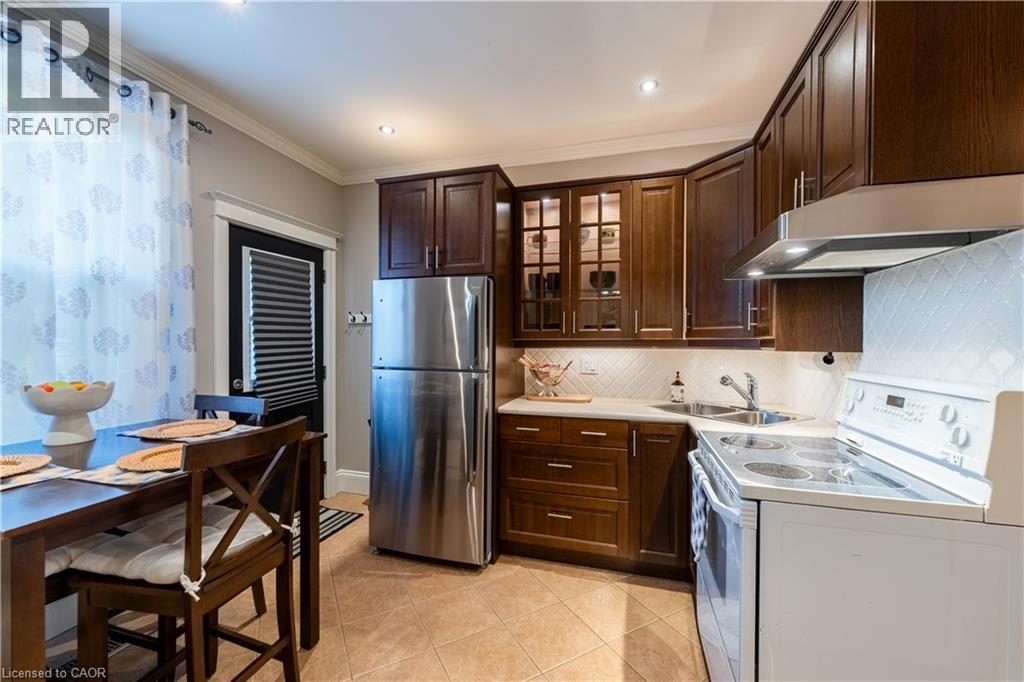 691 Wilson Street — photo 13