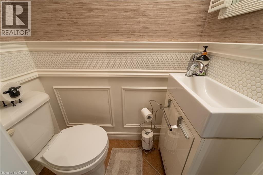 691 Wilson Street — photo 18