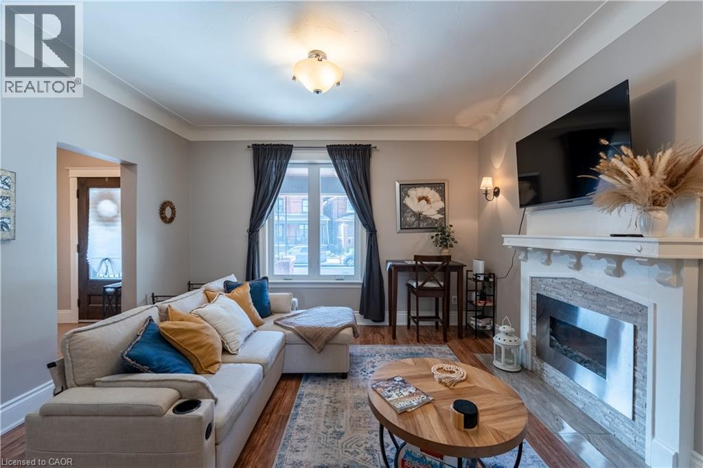 691 Wilson Street — photo 7