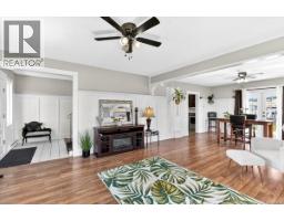 Kitchen - 2893 11th Ave, Port Alberni, BC V9Y2R4 Photo 9