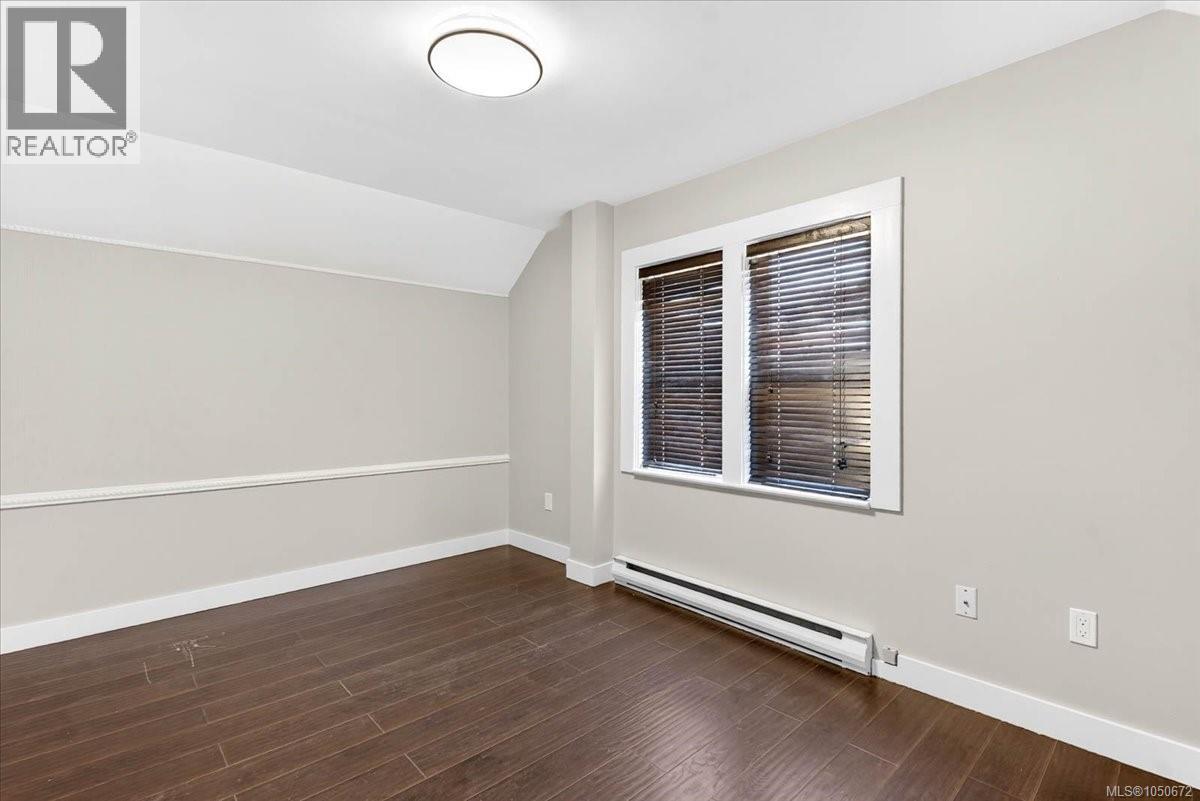 2893 11th Ave - 36
