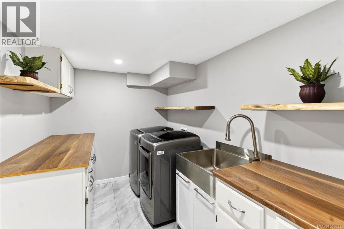 2893 11th Ave - 26