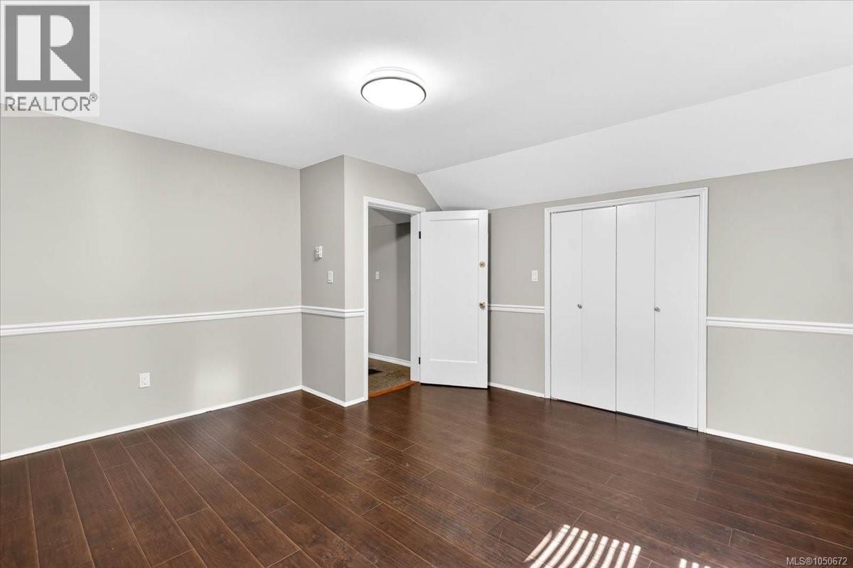 2893 11th Ave - 40