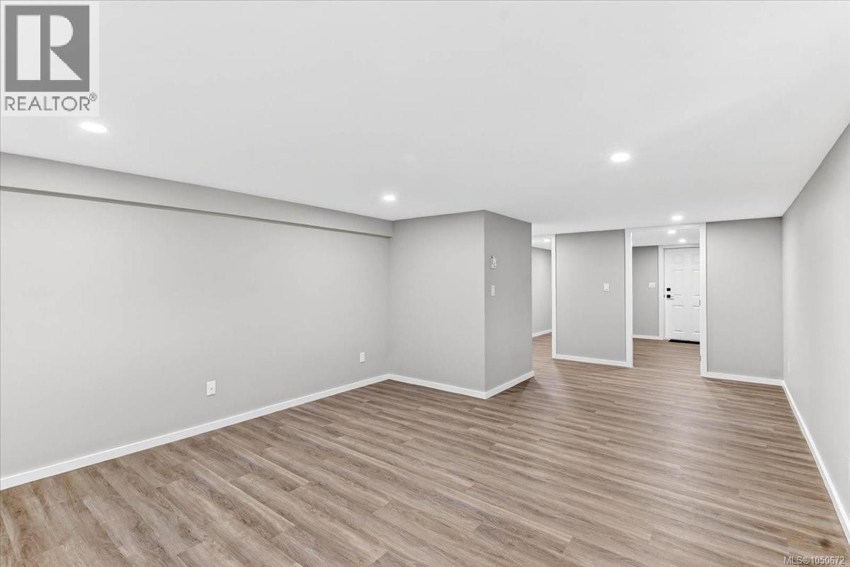 2893 11th Ave - 30