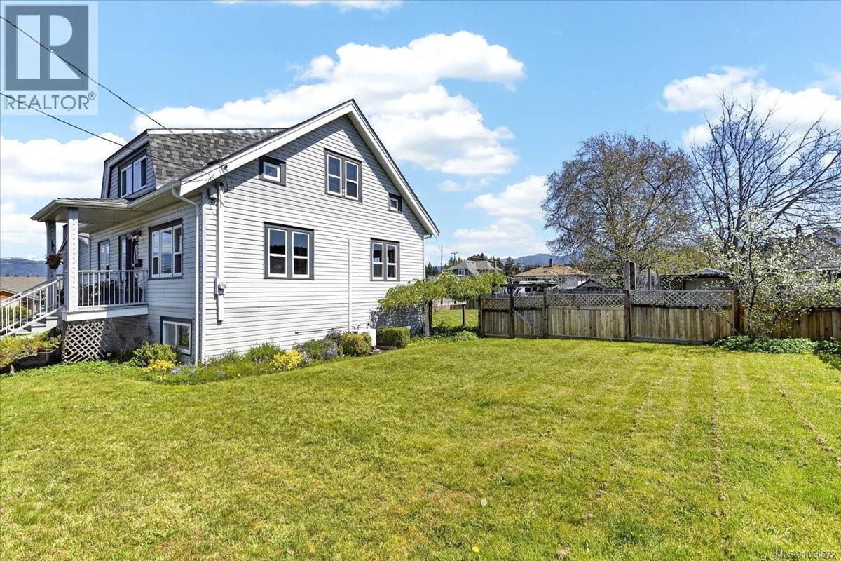 2893 11th Ave - 48