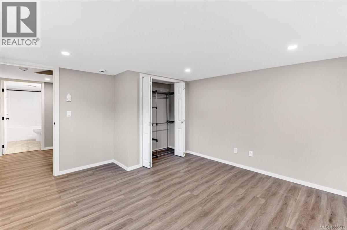 2893 11th Ave - 22