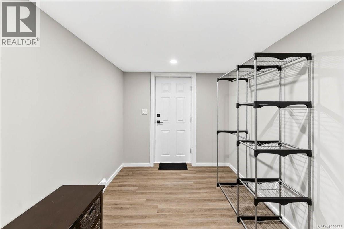 2893 11th Ave - Image 28