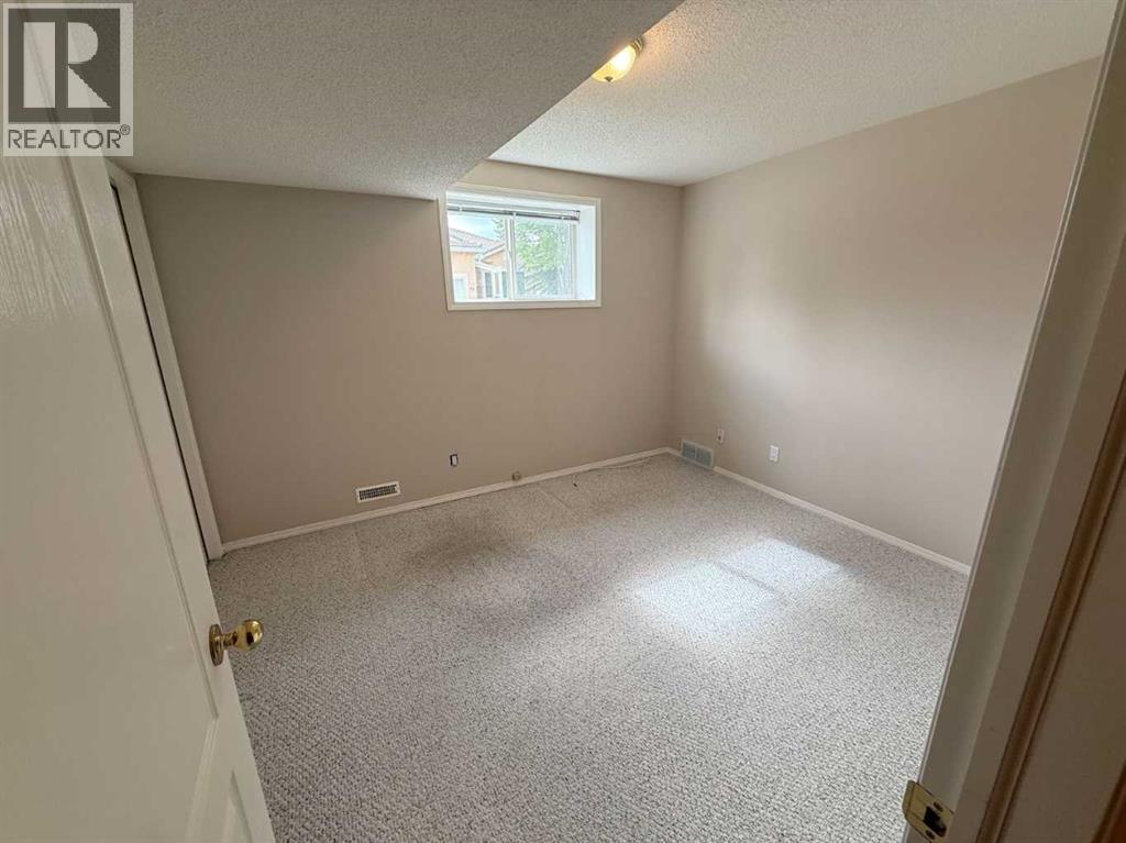 8 Scimitar Rise NW - photo 32