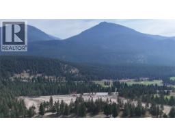 775 Copper Ridge Lane Unit# 3, Windermere, BC V0A1K3 Photo 10